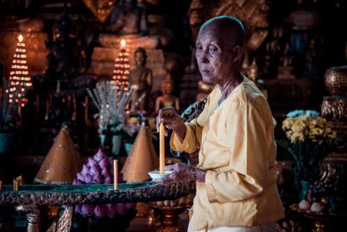 05-Offrande (Wat Anoulom Monastery)